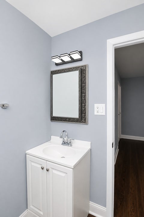 Tiny photo for 951 Chelsea Lane, Schaumburg, IL 60193 (MLS # 12683500)
