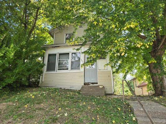 1307 LECLAIRE ST, DAVENPORT, IA 52803 - Image f944c9d936e84792c072f867c71df492/1565710626
