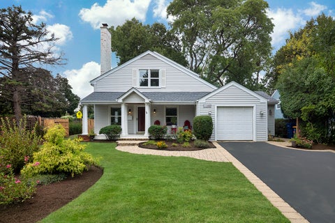 Photo of 1196 Cedar Lane, Northbrook, IL 60062 (MLS # 12760289)