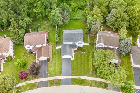 Tiny photo for 1680 Hidden Valley Drive, Bolingbrook, IL 60490 (MLS # 12441590)