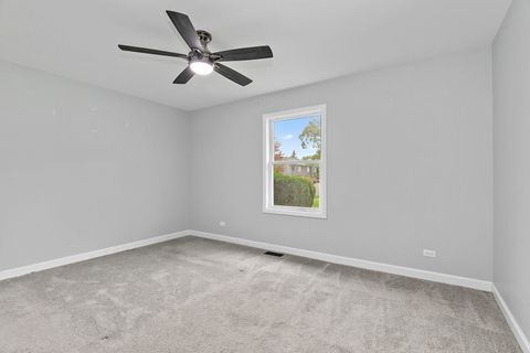 Tiny photo for 400 S Collins Street, South Elgin, IL 60177 (MLS # 12515605)