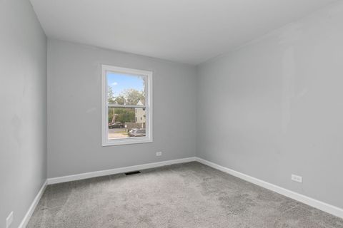 Tiny photo for 400 S Collins Street, South Elgin, IL 60177 (MLS # 12515605)