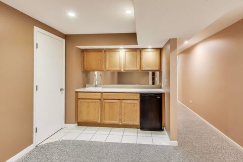 Tiny photo for 1903 Sheridan Road, Buffalo Grove, IL 60089 (MLS # 12453153)