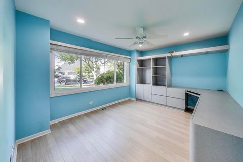 Tiny photo for 1903 Sheridan Road, Buffalo Grove, IL 60089 (MLS # 12453153)