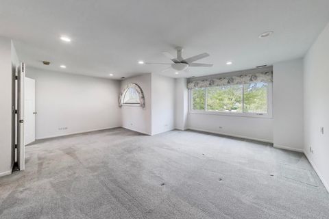 Tiny photo for 1903 Sheridan Road, Buffalo Grove, IL 60089 (MLS # 12453153)