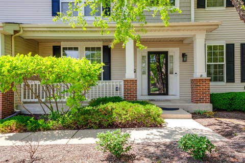 Tiny photo for 2224 Cathedral Court, Gurnee, IL 60031 (MLS # 12679575)