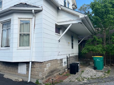 Tiny photo for 718 Plainfield Road, Joliet, IL 60435 (MLS # 12365819)