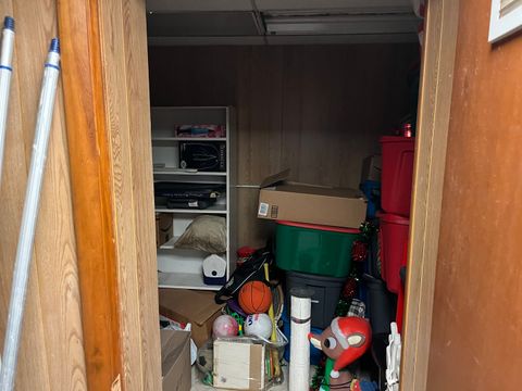 Tiny photo for 718 Plainfield Road, Joliet, IL 60435 (MLS # 12365819)
