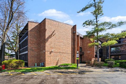 Photo of Oak Forest, IL 60452 (MLS # 12617103)