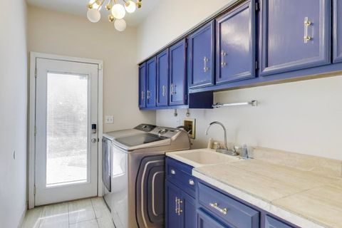 Tiny photo for 651 Nor Oaks Court, West Chicago, IL 60185 (MLS # 12487630)