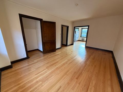 Tiny photo for 3258 Maple Avenue #2G, Berwyn, IL 60402 (MLS # 12500385)