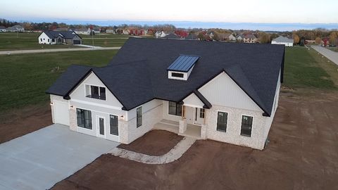 Tiny photo for 1238 Parkside Drive, Sycamore, IL 60178 (MLS # 12571283)