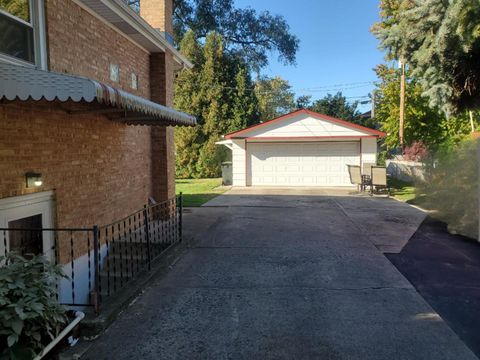 Tiny photo for 10912 Princess Avenue, Chicago Ridge, IL 60415 (MLS # 12500114)