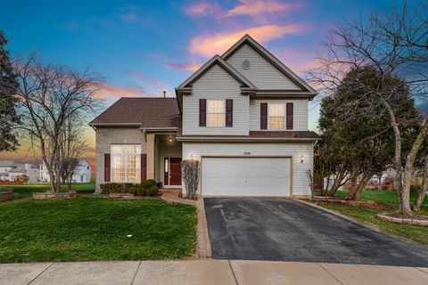 Photo of 2578 Crestview Drive, Aurora, IL 60502 (MLS # 12541948)