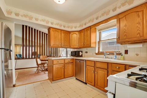 Tiny photo for 4513 W 102nd Street, Oak Lawn, IL 60453 (MLS # 12711051)