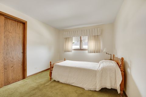 Tiny photo for 4513 W 102nd Street, Oak Lawn, IL 60453 (MLS # 12711051)