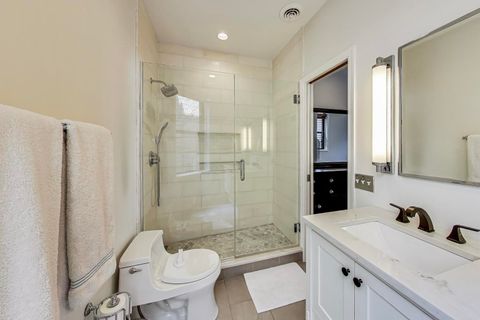 Tiny photo for 3810 N Fremont Street #2B, Chicago, IL 60613 (MLS # 12467600)