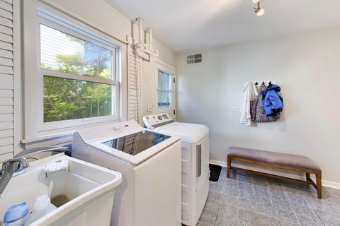 Tiny photo for 800 Hunter Road, Glenview, IL 60025 (MLS # 12720939)