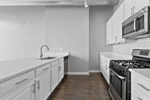 Tiny photo for 1224 W VAN BUREN Street #809, Chicago, IL 60607 (MLS # 12506064)