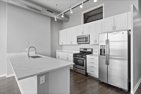 Tiny photo for 1224 W VAN BUREN Street #809, Chicago, IL 60607 (MLS # 12506064)