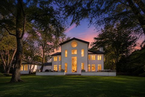 Photo of 790 W Deerpath Road, Lake Forest, IL 60045 (MLS # 12644955)