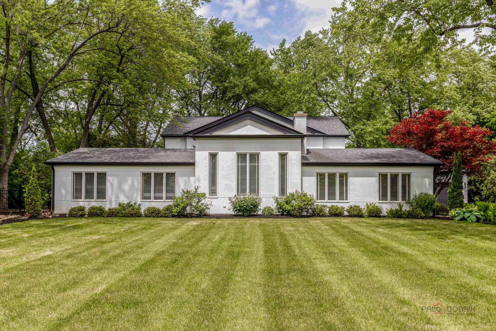 790 W Deerpath Road