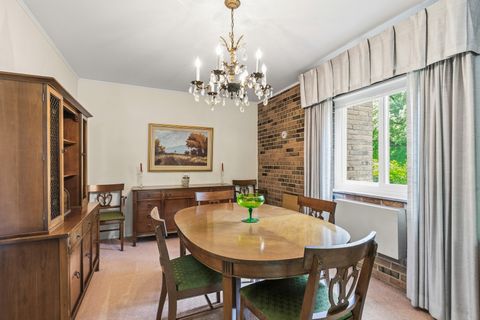 Tiny photo for 320 Claymoor Road #1C, Hinsdale, IL 60521 (MLS # 12611753)