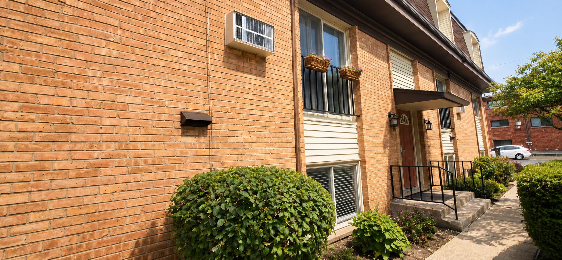 1243 Washington Street E C304