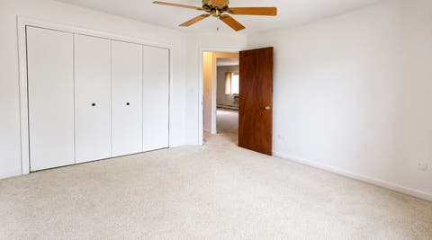 Tiny photo for 1243 Washington Street E #C304, Des Plaines, IL 60016 (MLS # 12709846)