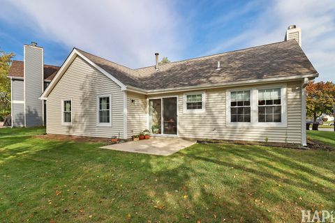 Tiny photo for 566 Greenbay Court, Lake Zurich, IL 60047 (MLS # 12506068)