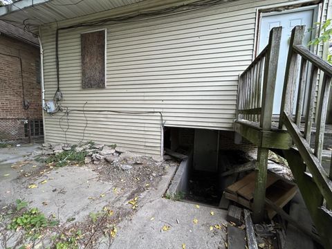 Tiny photo for 7450 S Colfax Avenue, Chicago, IL 60649 (MLS # 12499075)