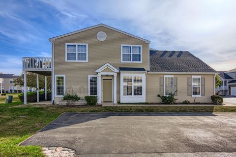 Tiny photo for 5117 Edgewater Court, Plainfield, IL 60586 (MLS # 12485861)