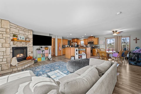 Tiny photo for 4504 W 14th Street, Davenport, IA 52804 (MLS # 12791085)