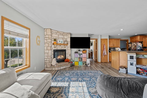 Tiny photo for 4504 W 14th Street, Davenport, IA 52804 (MLS # 12791085)