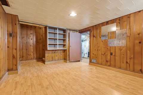 Tiny photo for 2556 E 97th Place, Chicago, IL 60617 (MLS # 12634724)