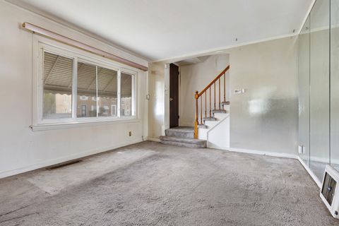 Tiny photo for 2556 E 97th Place, Chicago, IL 60617 (MLS # 12634724)