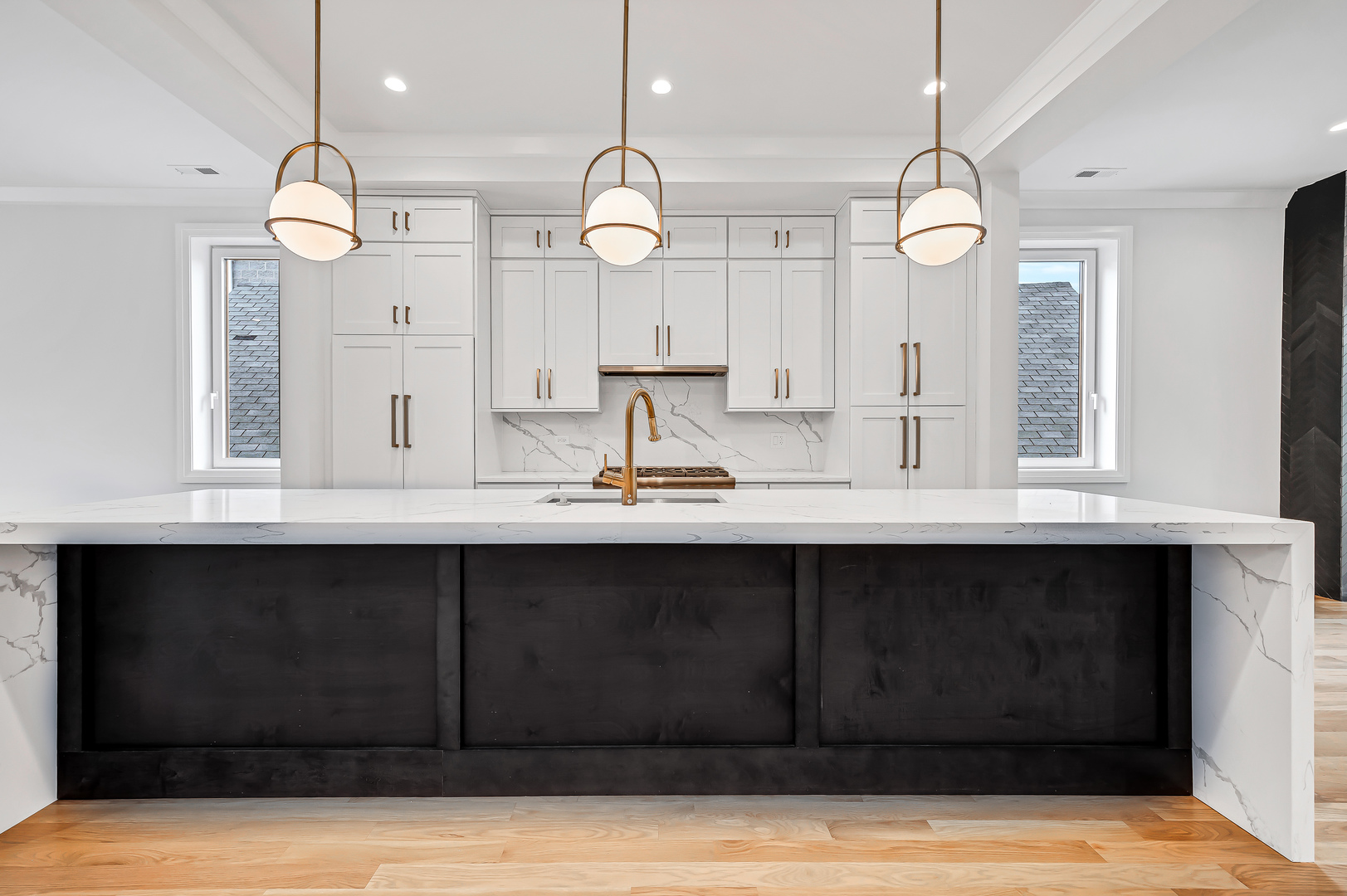 2900 W Palmer Street 2