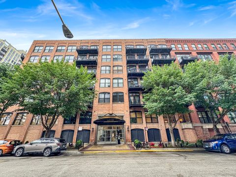 520 W Huron Street 315 Chicago IL 60610