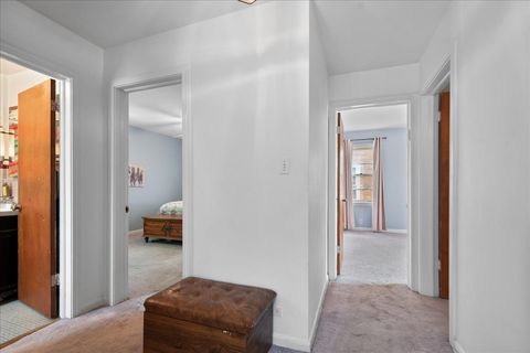 Tiny photo for 2522 W Jarvis Avenue, Chicago, IL 60645 (MLS # 12461865)