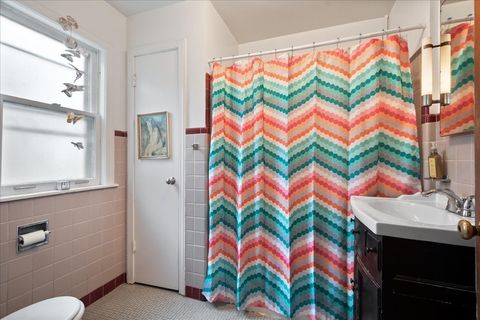 Tiny photo for 2522 W Jarvis Avenue, Chicago, IL 60645 (MLS # 12461865)