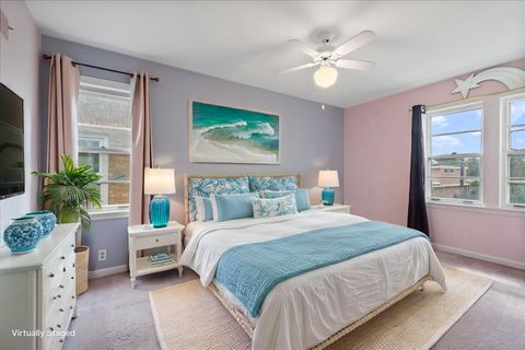 Tiny photo for 2522 W Jarvis Avenue, Chicago, IL 60645 (MLS # 12461865)