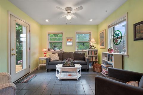 Tiny photo for 2522 W Jarvis Avenue, Chicago, IL 60645 (MLS # 12461865)