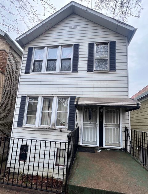 471 W 27th Street Chicago IL 60616