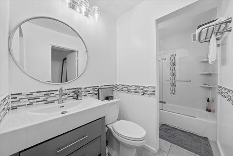 Tiny photo for 40 E 9th Street #1005, Chicago, IL 60605 (MLS # 12558474)