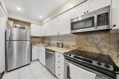 Tiny photo for 40 E 9th Street #1005, Chicago, IL 60605 (MLS # 12558474)