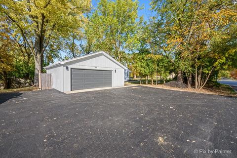 A home in Downers Grove