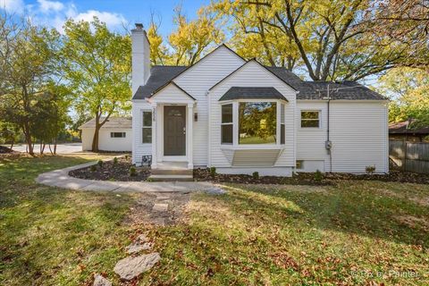 A home in Downers Grove