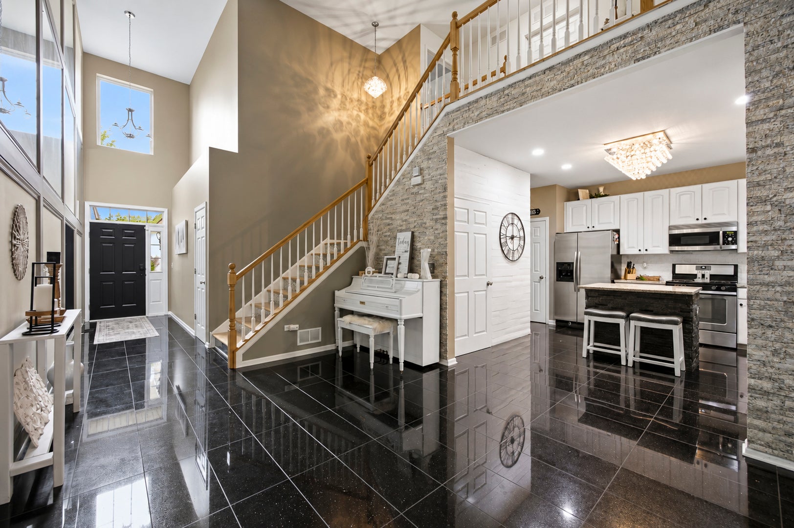 1212 Betsy Ross Place