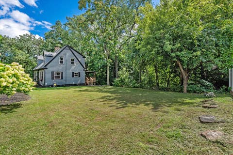 Tiny photo for 110 14th Avenue, Moline, IL 61265 (MLS # 12734878)
