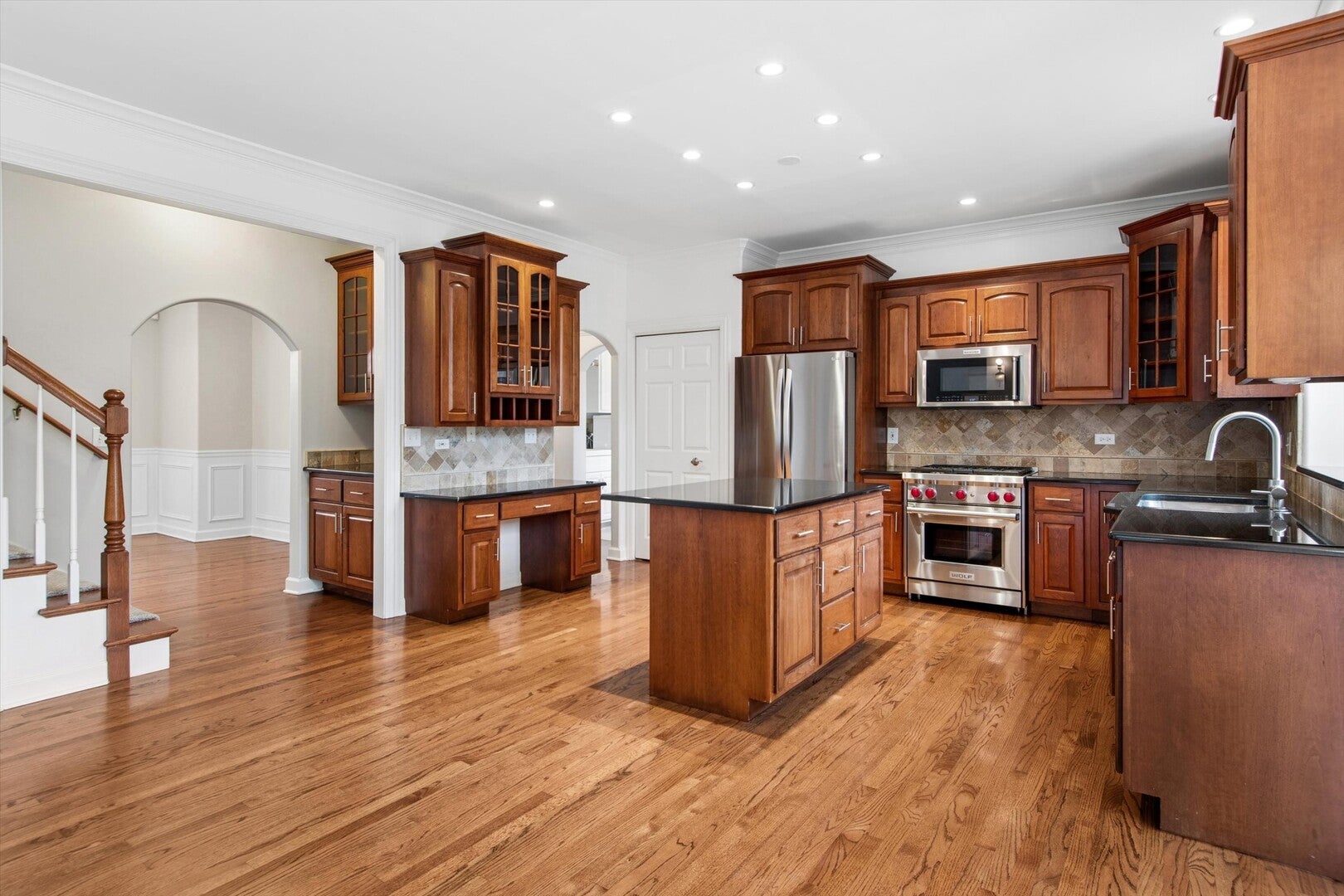 2244 Joyce Lane